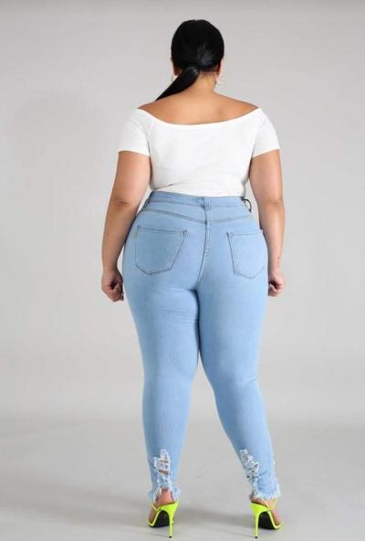 25P Juicy wide hips pear booty latina ass rabuda gostosa jeans