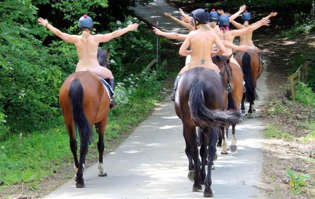 25P Female Jockey naked calendar