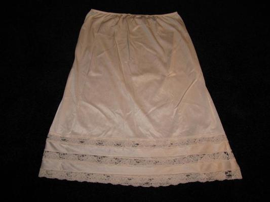 12P La ropa interior de mi esposa
