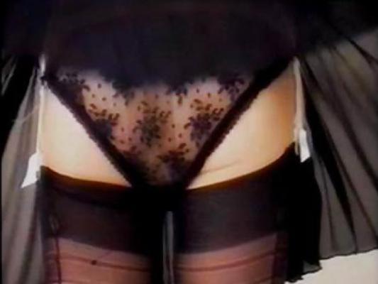 17P Pleated Skirt & Stockings