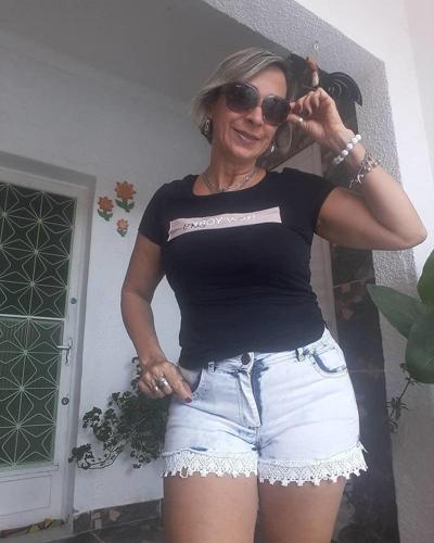 25P Milf fitness very hot