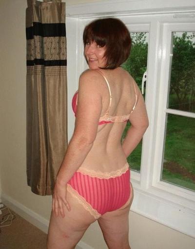 25P matures in bra and panty front and back 3