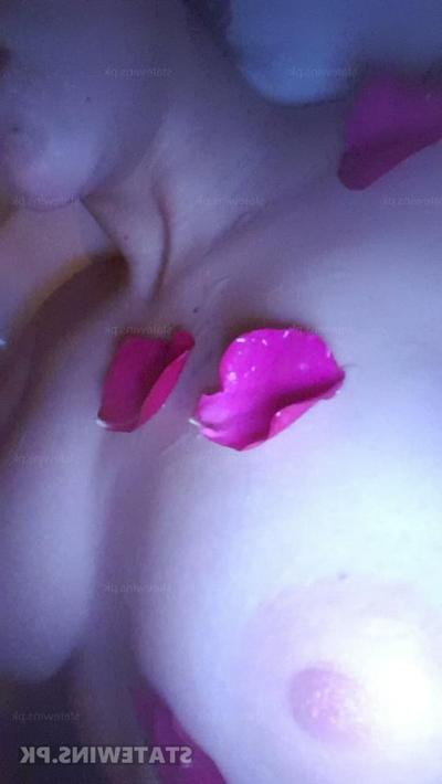 25P Briana D hot PA slut exposed