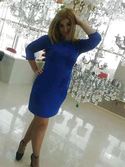 8P MILF turque maman salle de bain