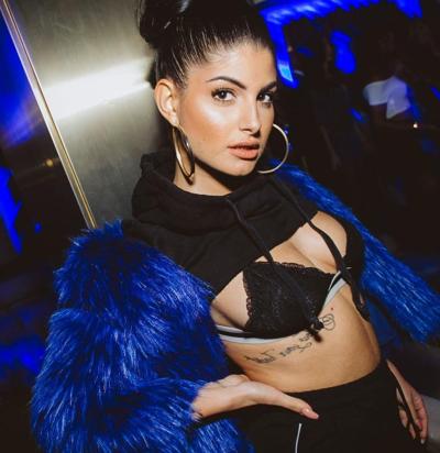 20P Girls partying in club - Paris #98