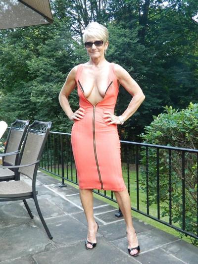 25P Victoria is a natural beautiful wife