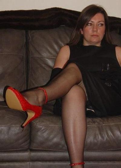 6P UK Wife F