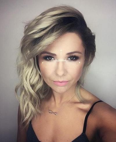 25P Ania Karwan sexy Polish celeb