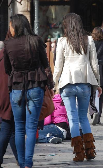18P Arabischer Amateur-Arsch Maghreb-Türken-Mädchen Voyeur Candid Hijab