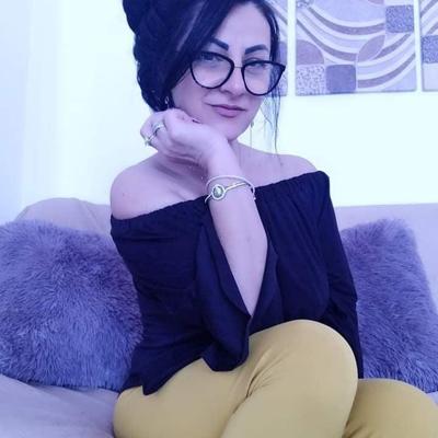 6P Milf loves anal