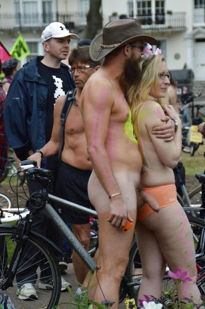 25P Daring in public 8