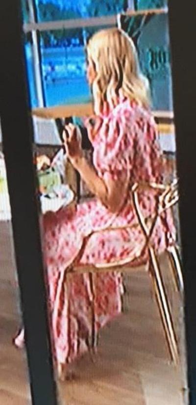 25P Feet and Heel Fetish- Holly Willoughby
