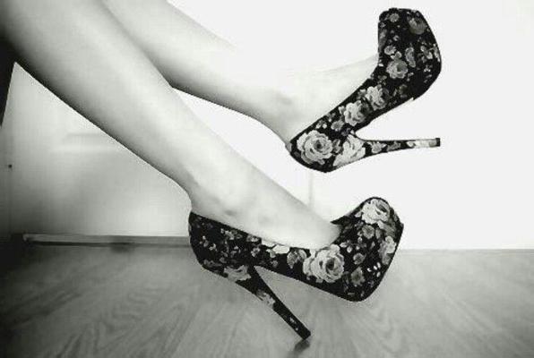 21P Heels
