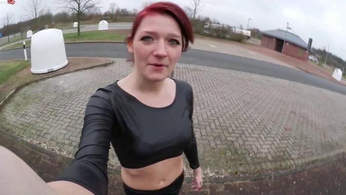 12P cumslut outdoor