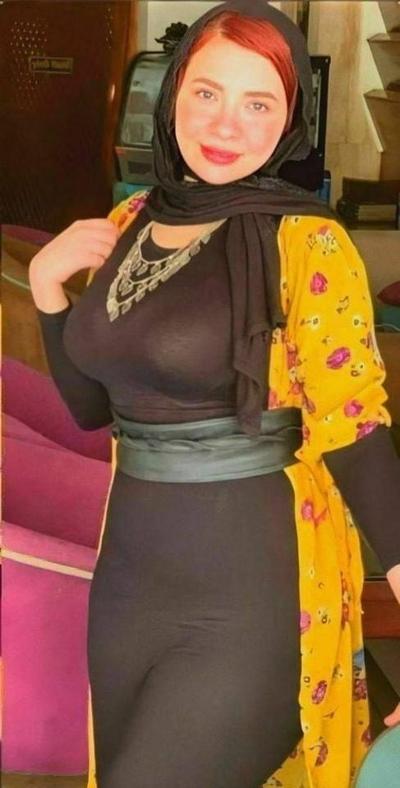 25P Hot hijab and niqab spy