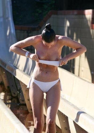 25P Sexy whores in public (part 50)