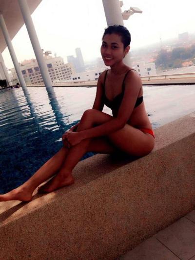 25P Malay Farisha Ainie Naked Big Boobs