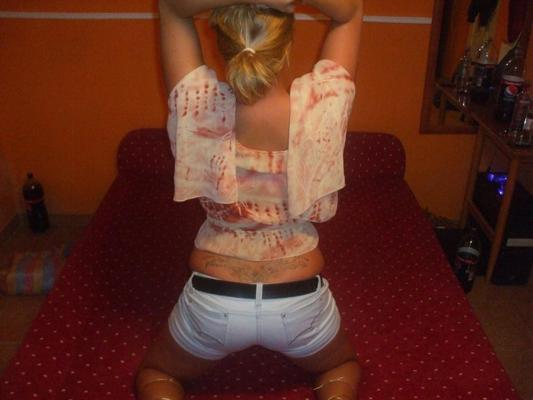 16P Hungarian, my colleauges girlfriends