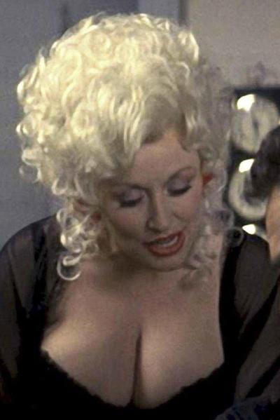 25P Young Dolly Parton