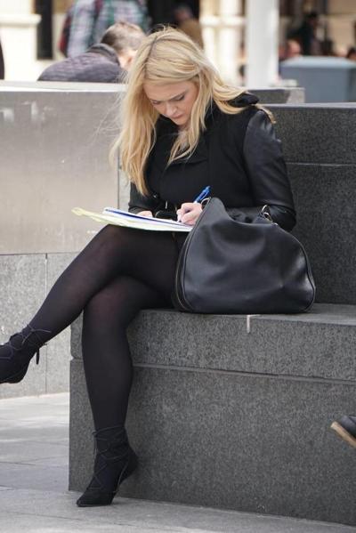 25P Street nylons