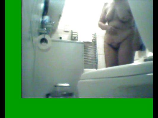 6P Hidden cam sister in law