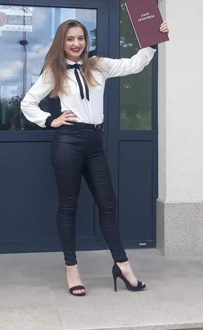 10P Aleksandra polish sucz