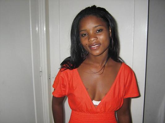 15P EBONY GIRLFRIEND