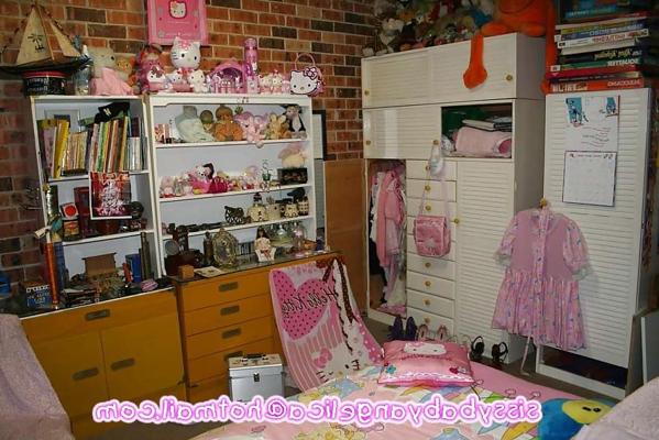 6P I love being a sissy baby girl