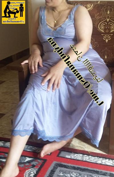 5P Safaa cuckold wife
