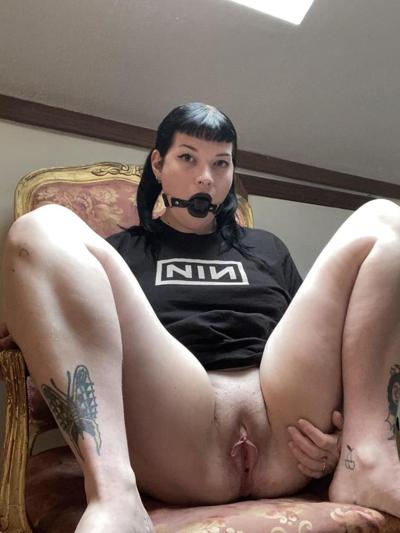 13P Gagged goth slave