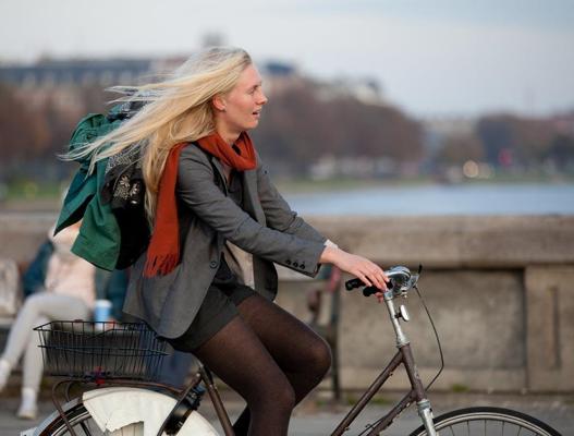 25P Street Pantyhose - Pantyhosed Cunts on Bikes Part 2