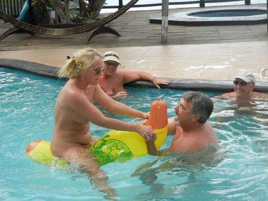 20P SekushiLover - Retired Seniors Having A Swinger's Party