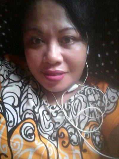 17P Tante indonesio