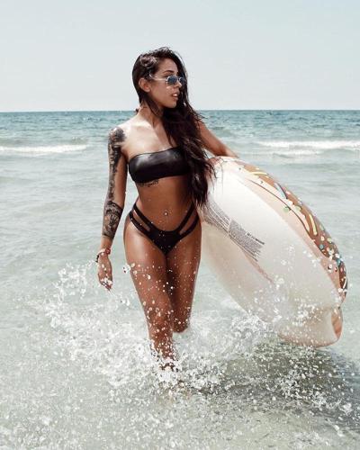 25P Romanian babes of media