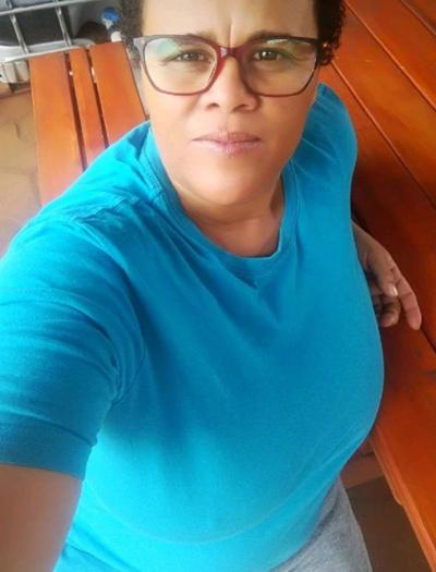 7P African mature big TITS