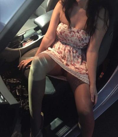 25P Newlywed Tracey Exposed