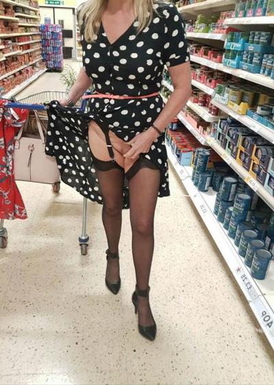 16P Mom loves her stockings