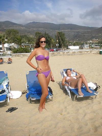 25P Hot Teen Sluts - Hairy or shved ?
