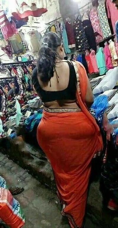 25P Desi Aunty navel show collections