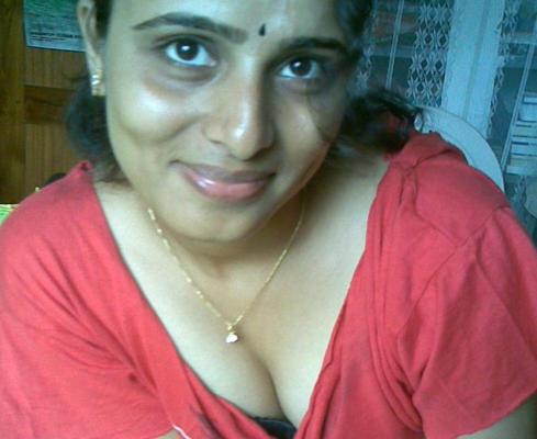 9P Sunitha Aunty