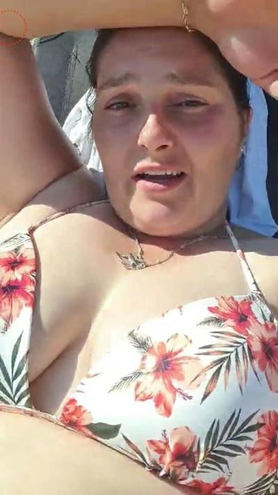 13P Buste femme live facebook roumain