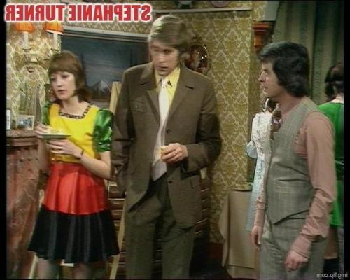 25P Retro Actress Stephanie Turner