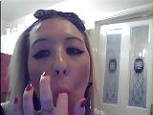 18P Person.com girls topless