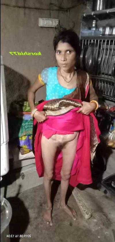 25P Desi Village MILF Mature 2