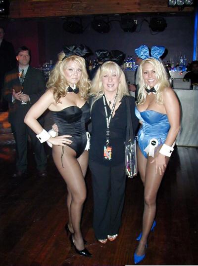 18P Playboy-Bunny-Bilder