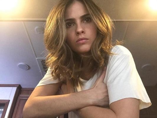 25P Slut Shelley Hennig - Where would you cum on her
