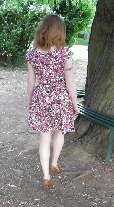 8P Fliss  having a walk about in her summsr dress!!