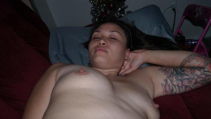 11P Amanda's cuck wants to show off his girl everywhere