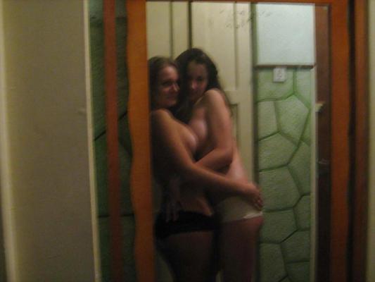 25P Real Girlfriends - Two Sexy Teenies