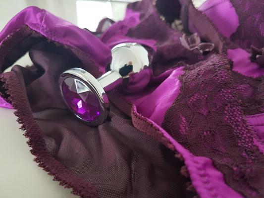 8P Wife's lingerie and jewel butt plug.